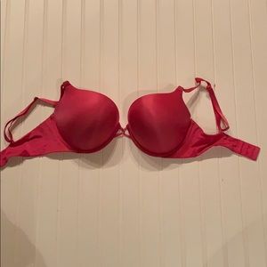 Victoria Secret Plunge bra